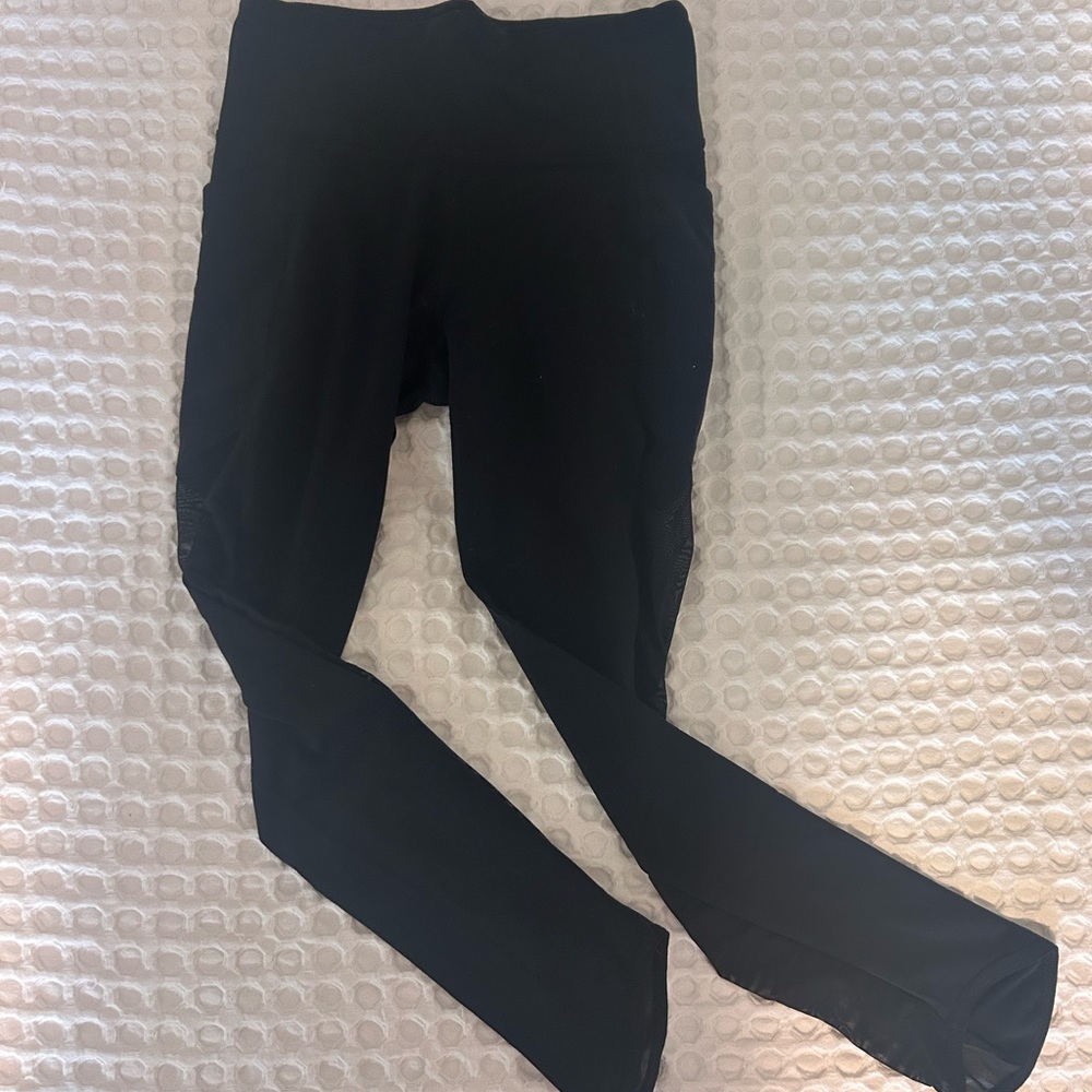 Athleta Black Activewear Leggings 7/8 length Size Small Tall